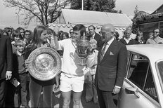 Jimmy Connors with Chris Evert and Lord Stokes